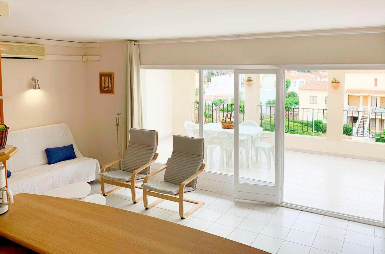 Clota Petita, L'Escala Apartment Exterior photo