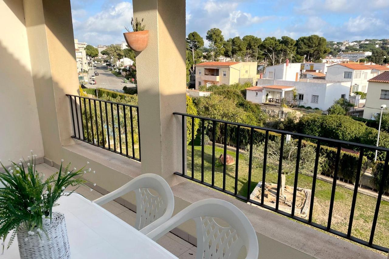 Clota Petita, L'Escala Apartment Exterior photo